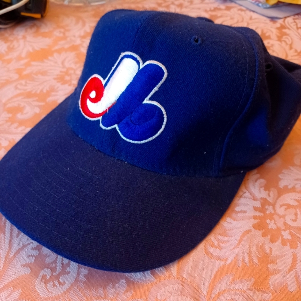 Montreal Expos vintage fitted baseball cap